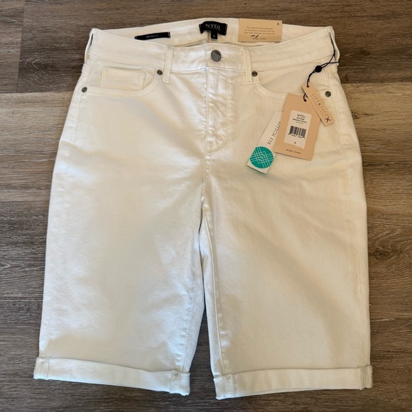 NYDJ Pants - NYDJ Women’s Briella Bermuda Roll Cuff Shorts White Size 6 NWT